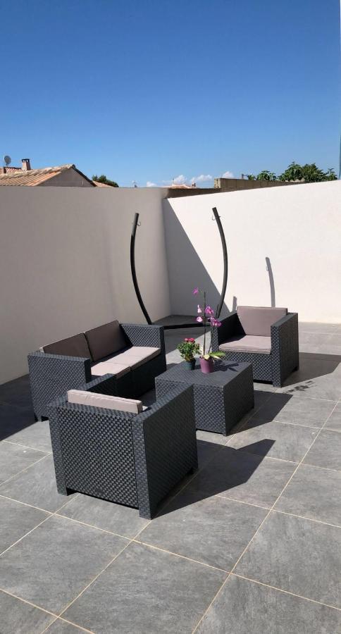 Maison De L'Occitanie Villa Bessan Exteriör bild